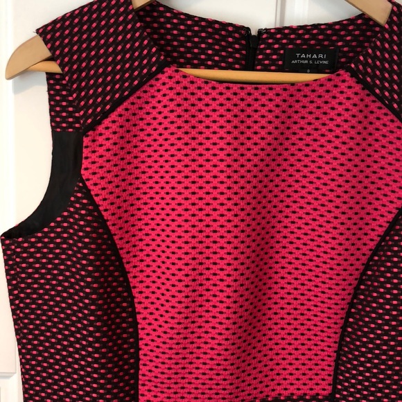 Tahari Black and raspberry sleeveless dress - Picture 2 of 4